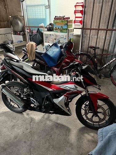 xe sonic cần thanh lí