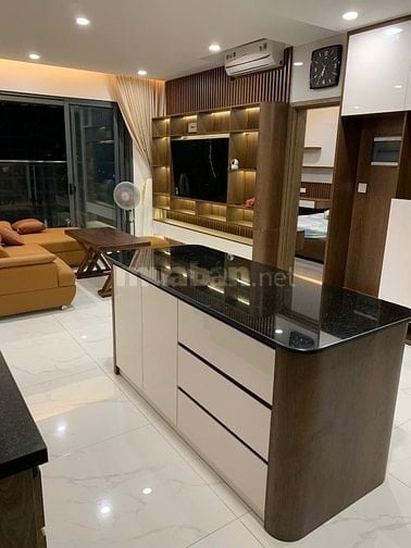 Cho thuê Diamond Plus 117m2, 3PN full nội thất, có ô xe hơi Q. Tân Phú