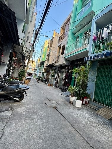 BÁN NHÀ 1/ THÁI PHIÊN, Q 11 – 50M2 – 3 TẦNG. - HẺM 6M -  GIÁ 10,8 TỶ
