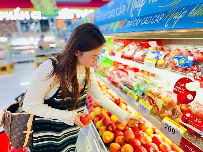 CHUỖI HỆ THỐNG SIÊU THỊ Thông Báo Tuyển Dụng 20 Nhân Viên