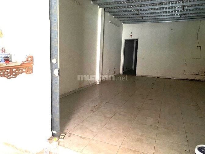 Cho thuê kho hàng 150m2 ,ngõ 76 phố An Dương, tải 5 tấn đỗ cửa , 10tr