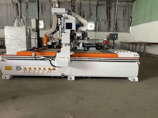 Tuyển Thợ CNC,Thợ phụ biết lắp ráp đồ nội thất