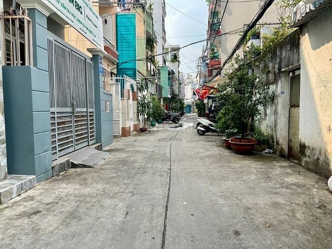NHÀ RỘNG RÃI, 62,3M2 4PN HOÀ HƯNG, Q.10