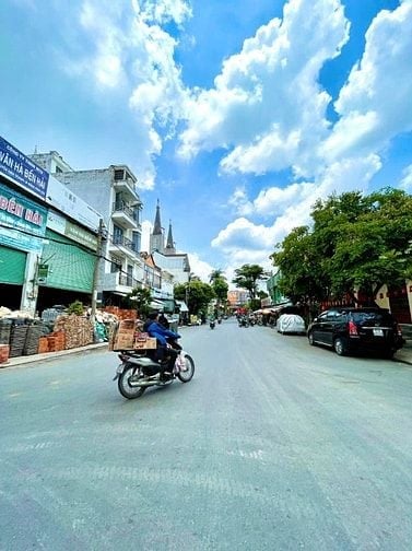Dương Quảng Hàm, Hẻm Xe Hơi 5m, Ngang 5,5m,Nở hậu 7.5m, 80m2- 8 Tỷ
