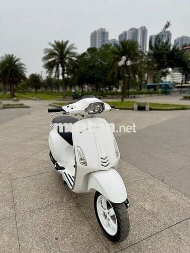 Vespa prima up sprint 2016 tặng cặp dầu ắc quy mới
