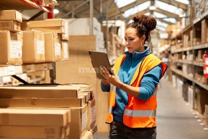 CẦN TUYỂN NHÂN VIÊN PHỤ KHO ĐÓNG GÓI 