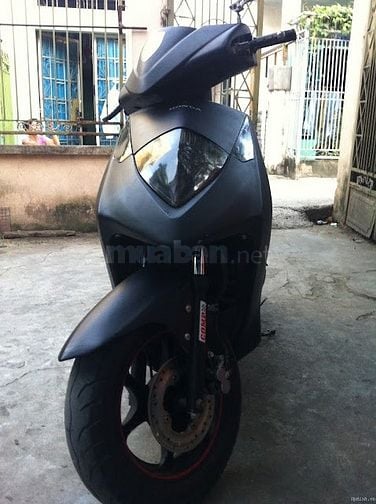 Dylan đã lên đĩa sau máy mạnh, xe đẹp