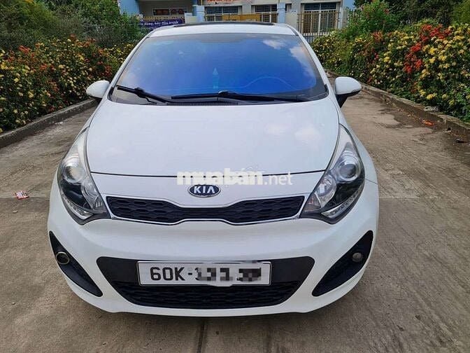 Kia Rio 2014 1.4 AT Hatchback - 145500 km