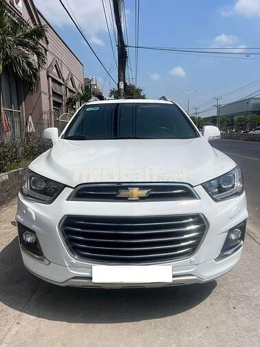 Chevrolet Captiva 2016 Revv LTZ 2.4 AT - TRẮNG ĐẸP