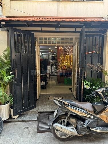 Cần bán gấp nhà C1 Phạm Hùng 1 trệt 1 lầu
