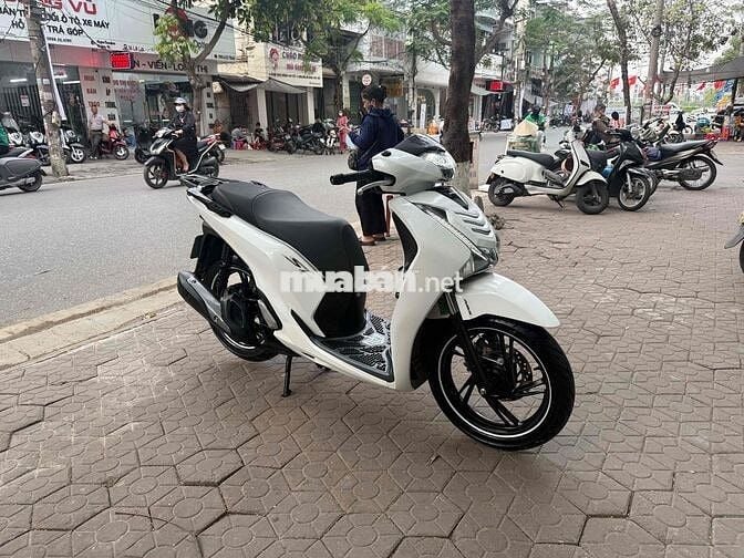Sh 125 ABS 2017 trắng đen sporty biển B2