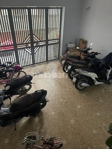 CẦU DIỄN:B.TỪ LIÊM,71㎡,4 TẦNG,DÂN XÂY CHẮC NỊCH 