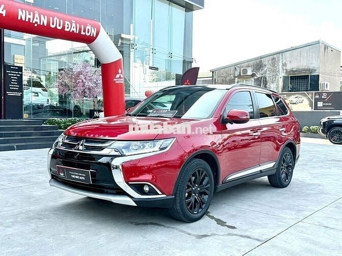 Mitsubishi Outlander CVT 2019 Đỏ - Odo 37.619 km