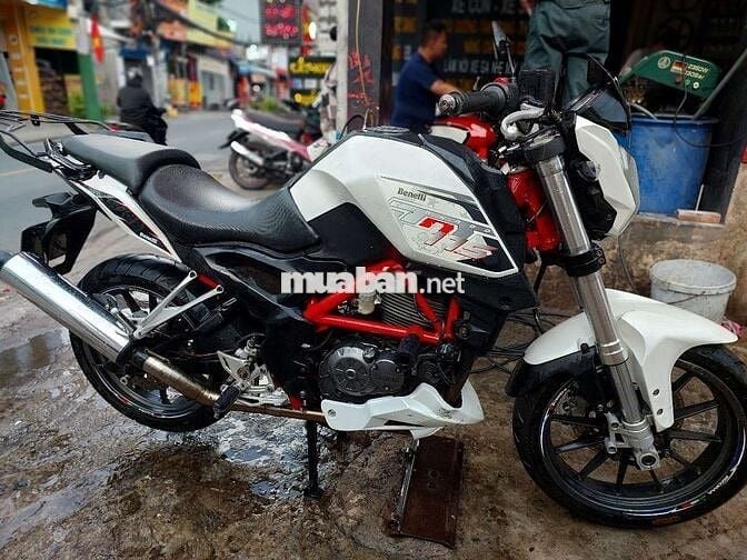 Benelli TNT 175 date 2018