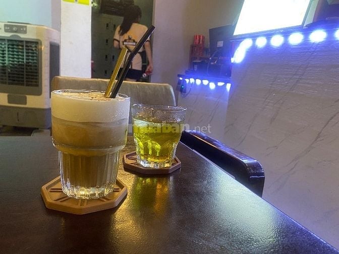 Cần Nhân Viên Bán Cà Phê , Phụ Thanh Toán 11tr5