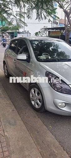 Chinh chủ cần bán huydai i 20 nhu hình chup