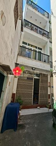 Bán NR 4PN, 4WC, 40m2, giá siêu hời 7,5 tỷ tại Vĩnh Viễn, Q10, HCM