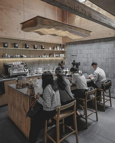 Tuyển phụ bán cà phê, đồ uống tại Tân Bình