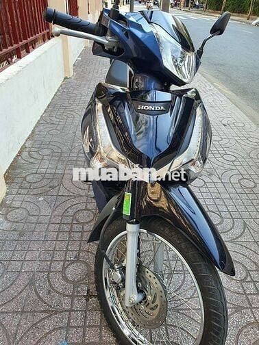 Can ban xe future 125cc xanh den .moi 95%