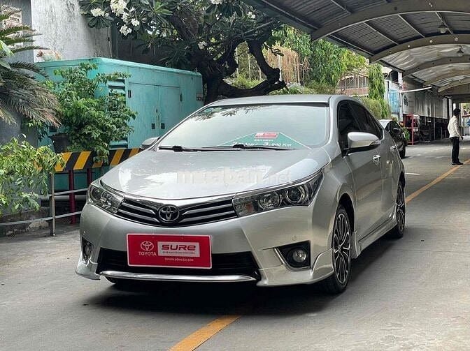 Toyota Corolla Altis 2014 2.0V - 109000 km