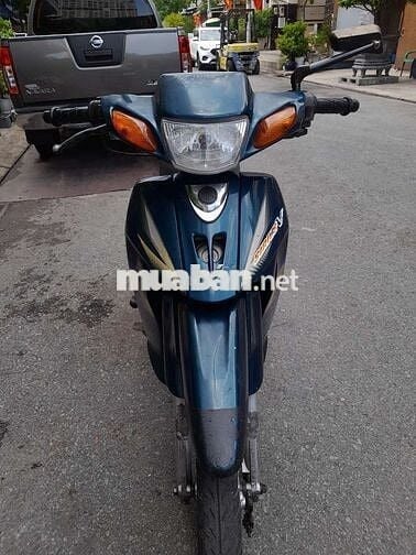 Xe sruru 2002 nhập thái bst