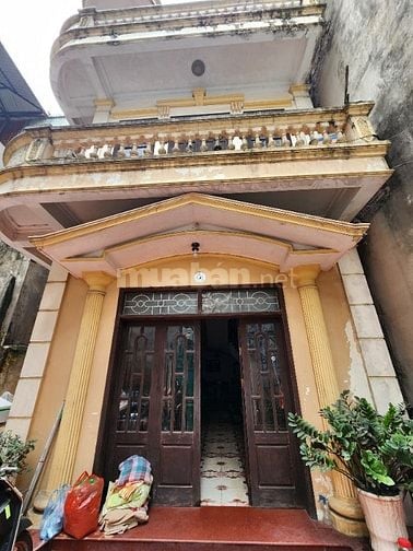 Bán nhà trong ngõ đường Nguyễn Văn Cừ, Q.Long Biên
