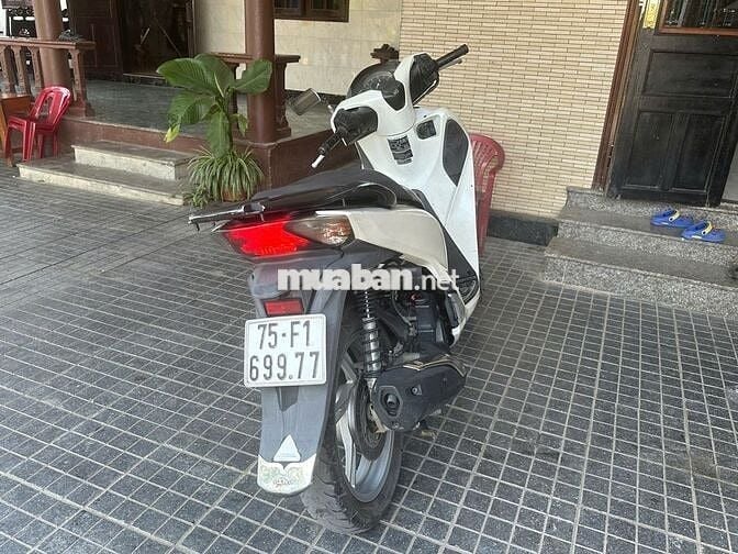 BÁN XE HONDA SH 125I CHO AI CẦN