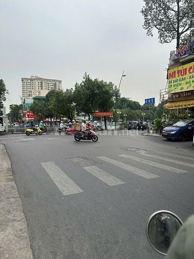 BÁN GẤP NHÀ 5TẦNG THU VỀ 900TR/NĂM NGON Ơ HƠN 16TỶ XÍU NGAY CỘNG HOA