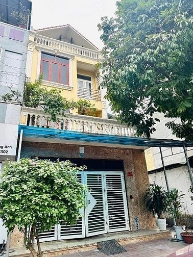 CHÍNH CHỦ BÁN NHÀ LIỀN KỀ LÔ GÓC PHÚ HÀ, SƠN TÂY - GIÁ HỢP LÝ