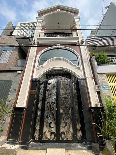 Bán nhà hẻm xe hơi thông, gần ngã tư Chợ Cầu Quận 12, 4x14, SHR, 5tỷ5 