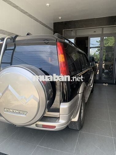 Chính chủ cần bán xe Ford Everest 2006