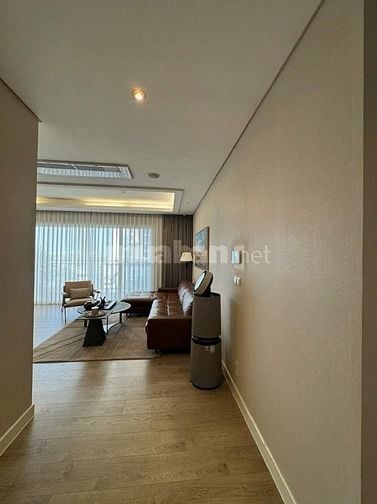 Cho thuê căn hộ Xi Riverview Palace Thảo Điền, 3PN, 145m2, tầng trung