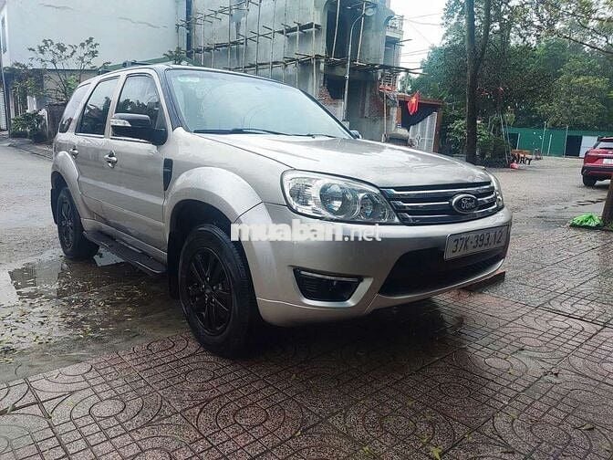 Ford Escape 2010 - 150000 km