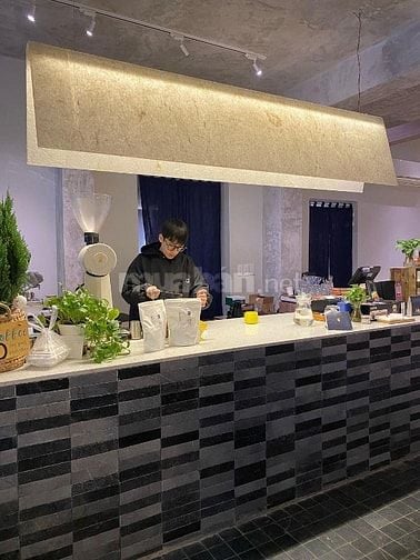 Cần nhân viên bán hàng tại quầy