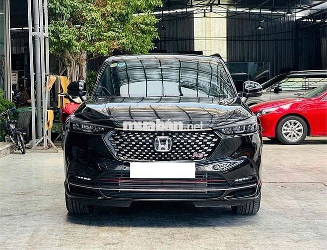 HRV RS 2024 LƯỚT 4.800 KM NHƯ MỚI