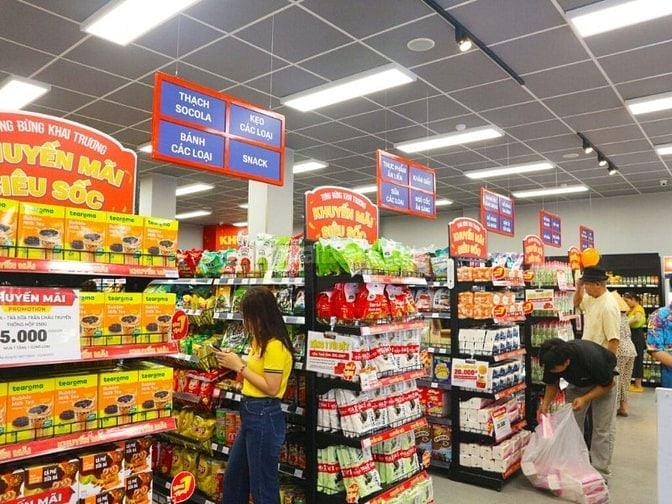 CẦN TUYỂN NHÂN VIÊN: ĐÓNG GÓI ,DÁN TEM HÀNG ( Y/C: TUỔI 20- 55 )