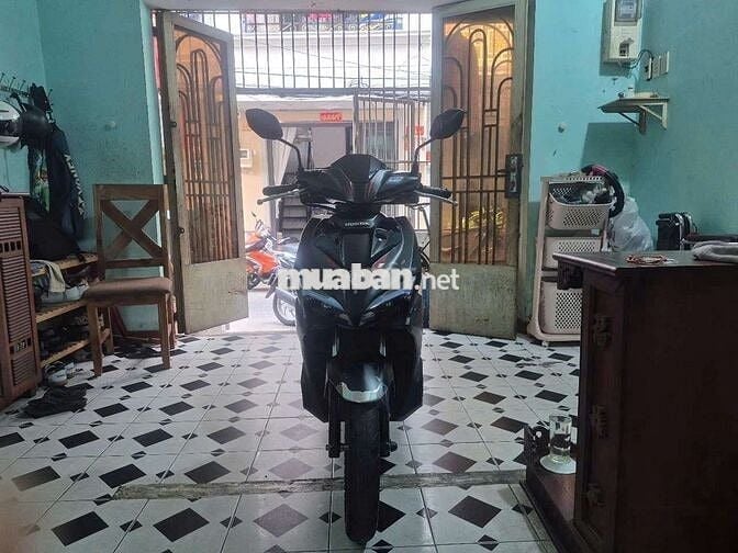 Honda Air Blade đỏ đen 2019 Bs TPHCM chính chủ