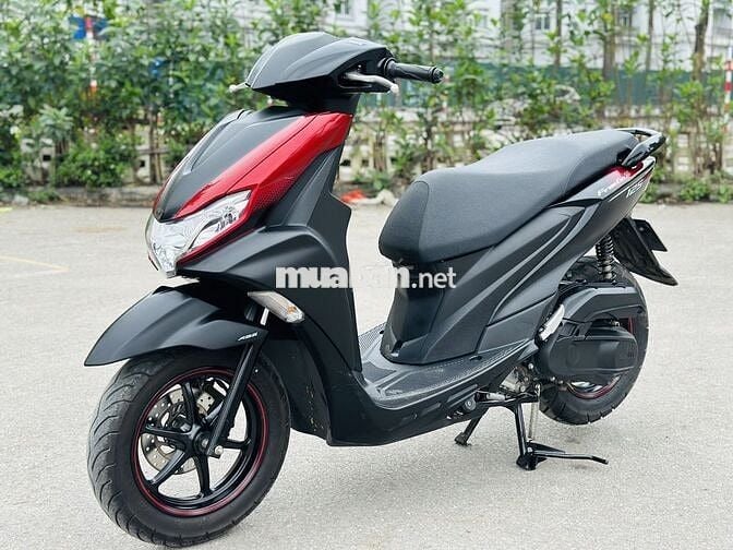 YAMAHA FREEGO 'S ĐEN ĐỎ XE 2024 MÁY BAO ZIN CHẤT