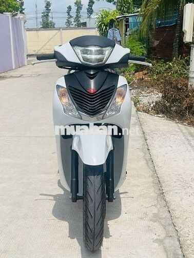 SH 125 2016 up áo ý