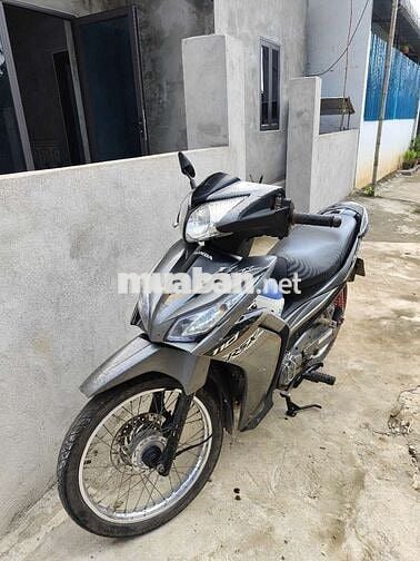 M cần bán xe này xe vỏ cũ xước