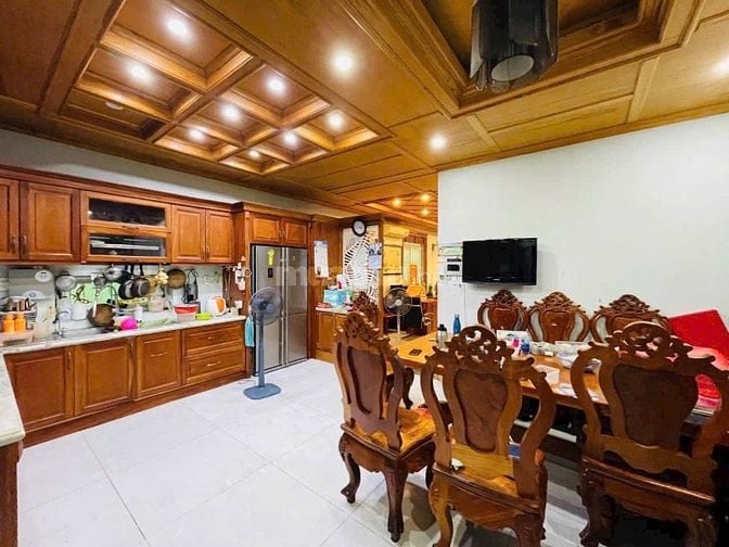 NHÀ PHỐ ĐẮC ĐỊA, TRUNG TÂM Q7, 4 TẦNG, 120M2 (6MX20), Chỉ 23 tỷ