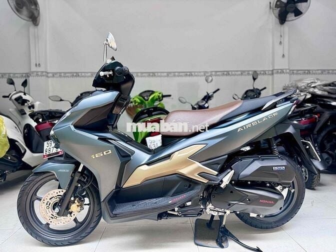 AB 160 ABS Xanh Nhám ĐB 2025 odo 300km
