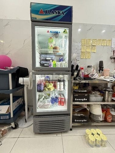 Do nghỉ kinh doanh cần bán lại  tủ mát Alaska 2 cửa 300lit