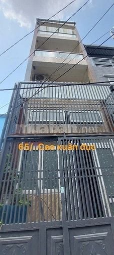 Bán nhà 65/ cao xuân dục P12Q8. Cách MT 20M