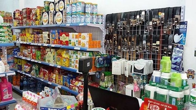 Dịp qua lễ bổ xung gấp nhân viên làm trực tiếp tại cửa hàng 