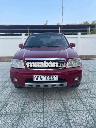 Ford Escape 2004 2.3L XLS - 234567 km