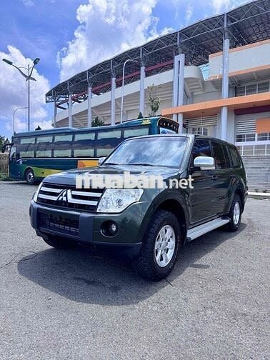 Mitsubishi Pajero 2009 - 140000 km
