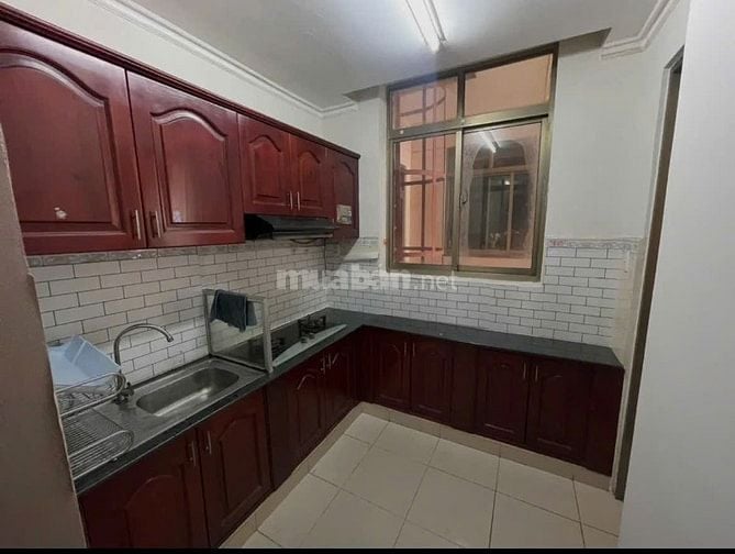 Chung cư Screc Trường Sa, Quận 3: 81m2, 2p ngủ, full nội thất, 13tr/th