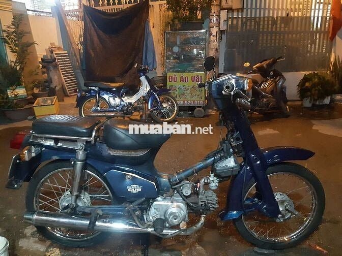 Cần bán xe cup tum Honda 70cc như hình