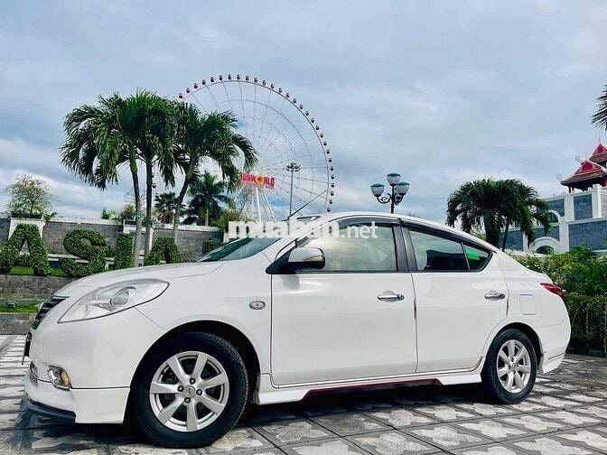 Nissan Sunny Tự Động 2017